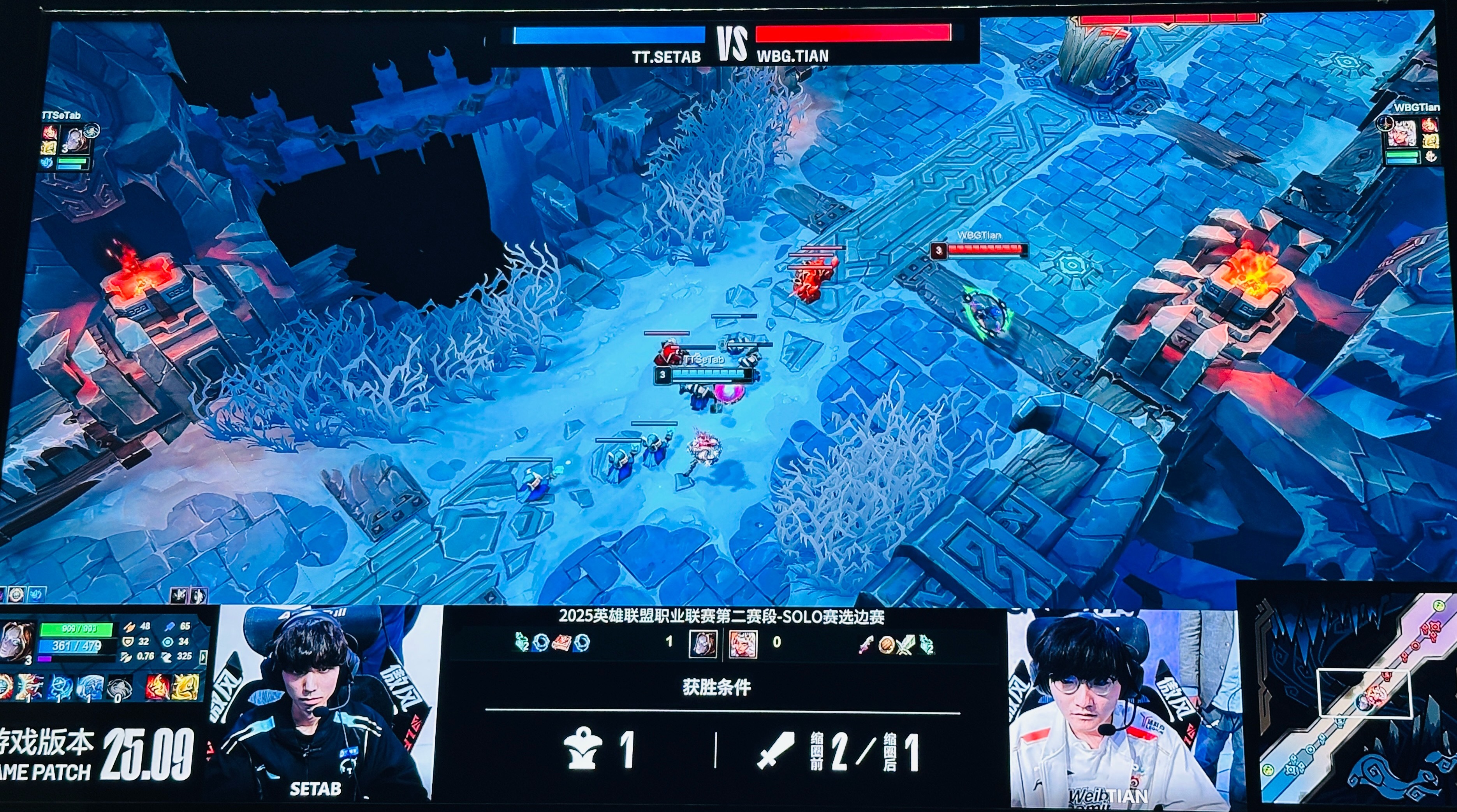 开云-包含战术调整引发热议！，阿扎伦卡在IG比赛中反败为胜热度持续攀升的词条-开云